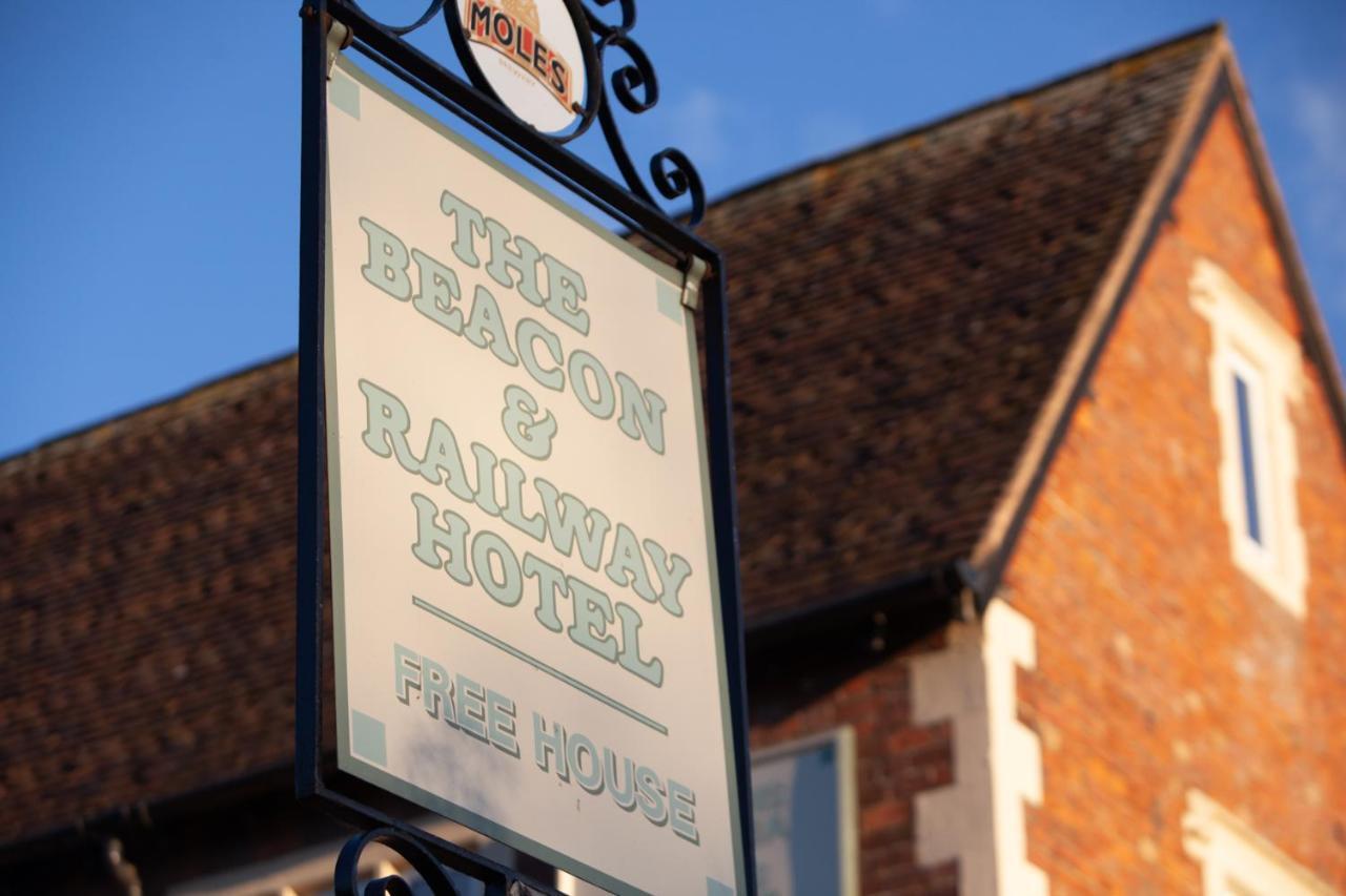 The Beacon & Railway Hotel Стоунхаус Екстериор снимка